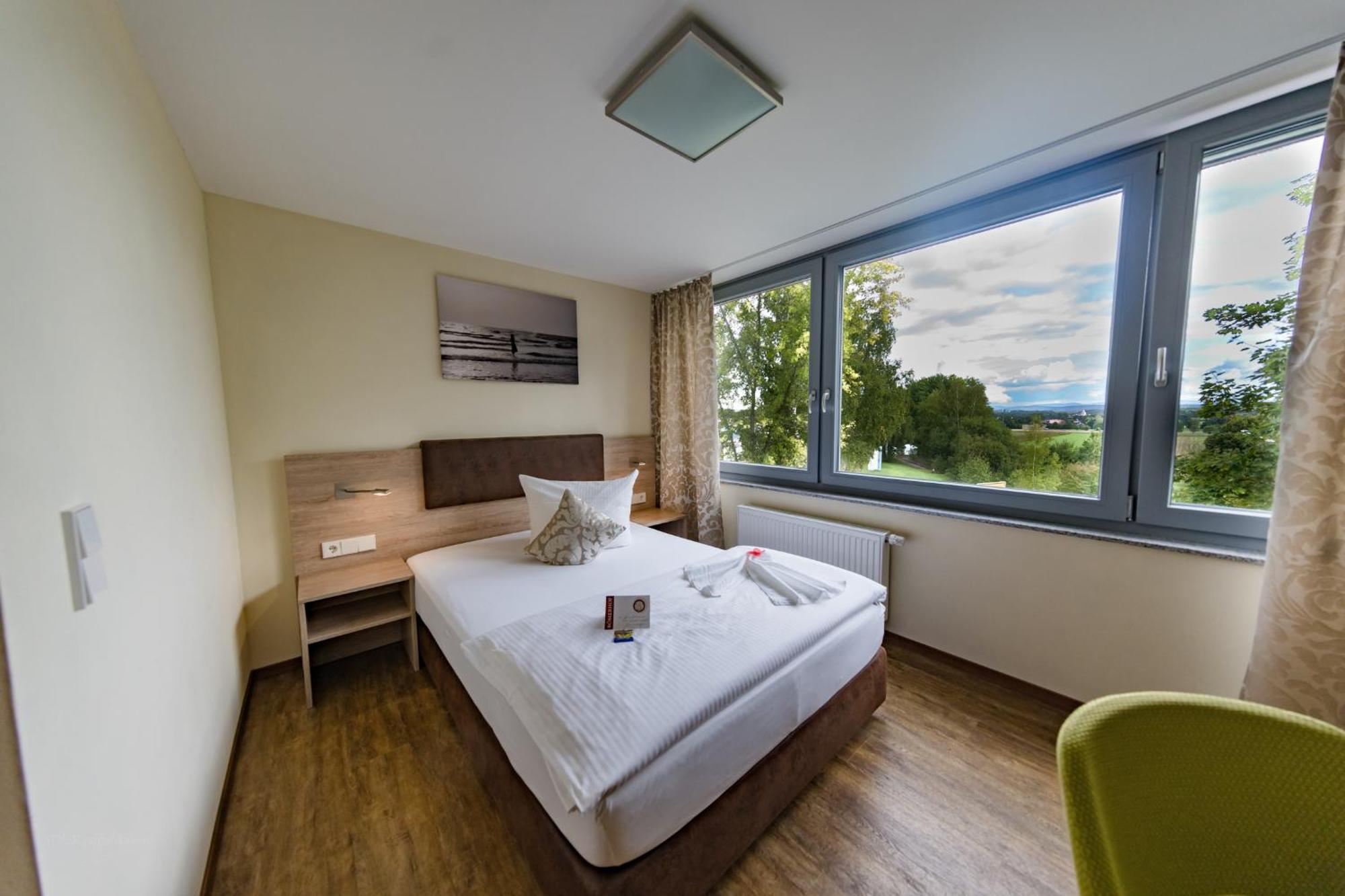 Hotel Херенберг Екстериор снимка