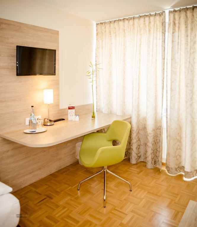 Hotel Херенберг Екстериор снимка